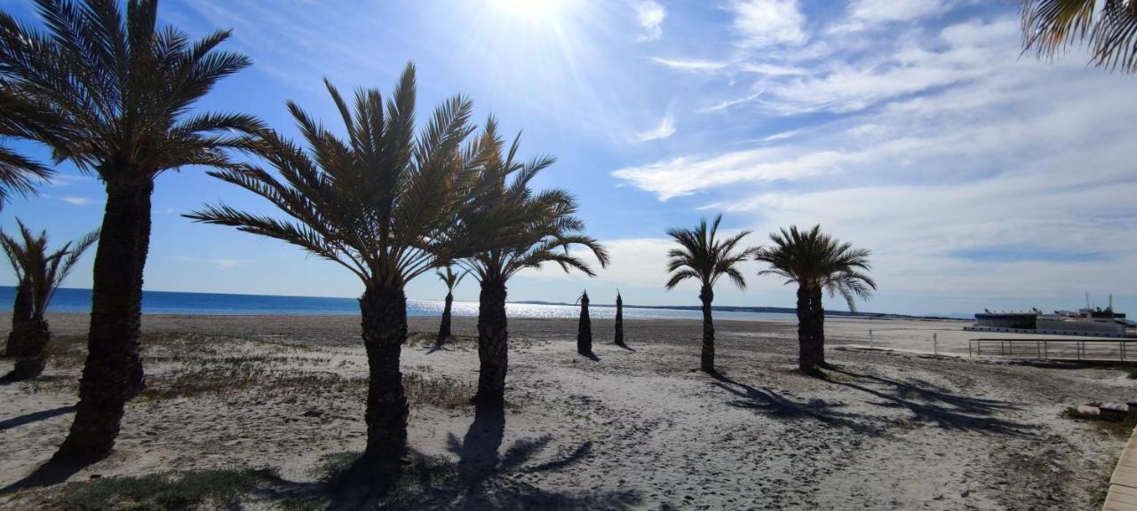Beach Breeze Townhouse By The Beach Santa Pola Exterior foto