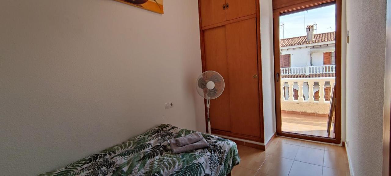 Beach Breeze Townhouse By The Beach Santa Pola Exterior foto